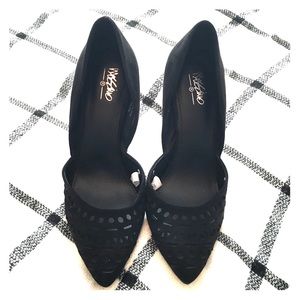 Pointed Toe Black Stilettos